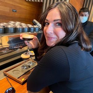 Meet your Posher, Jen